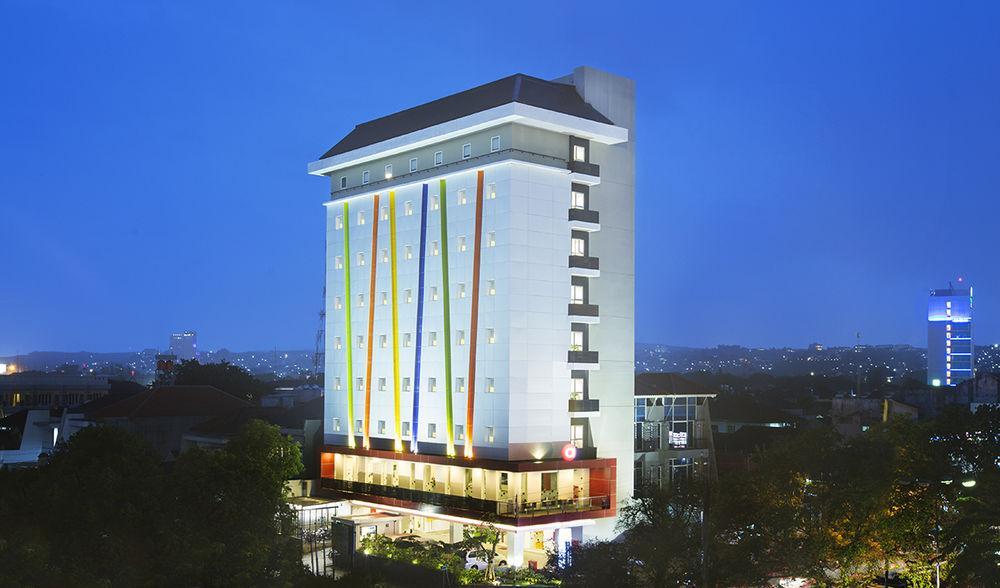 Amaris Simpang Lima Hotel Semarang Ngoại thất bức ảnh